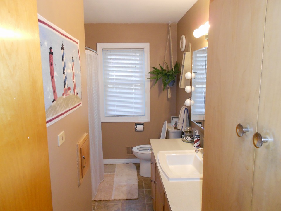 main floor bathroom