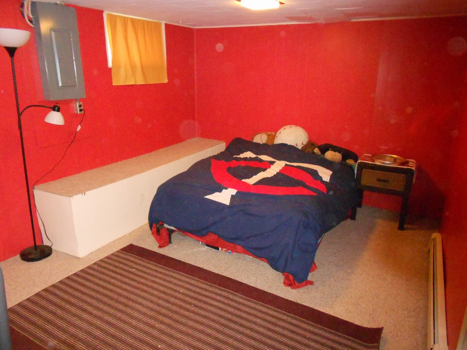 potential 4th bedroom in basement