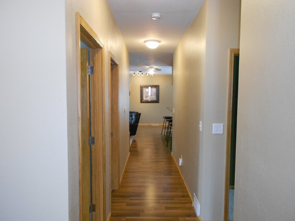 hallway to the bedrooms and bathroom