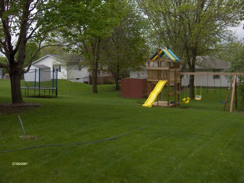 backyard space to play.  great open area.