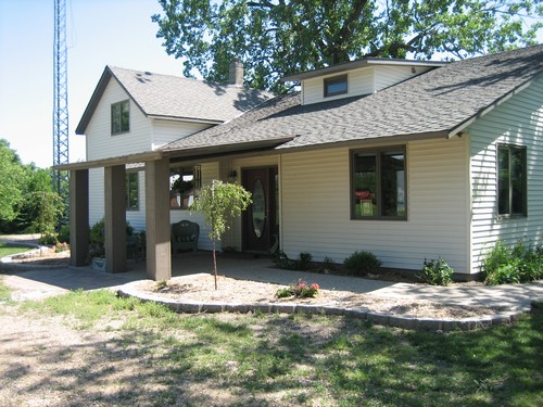 covered entrance to the house with patio