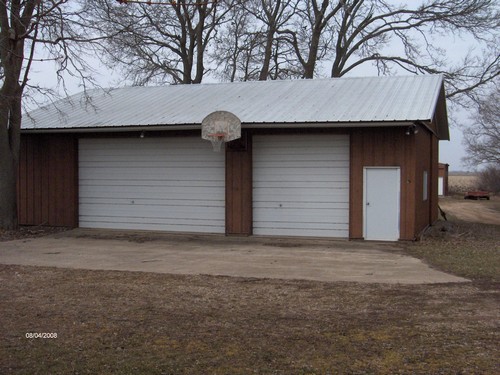 garage with cement floor