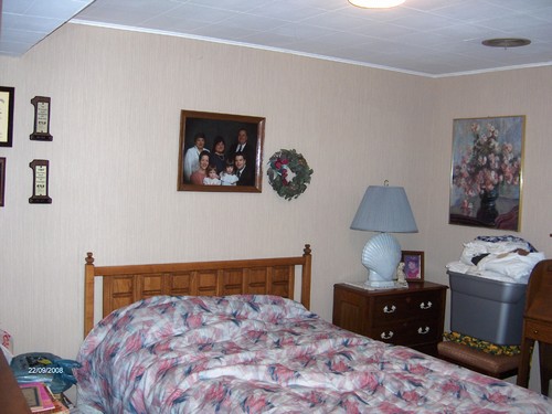 basement bedroom