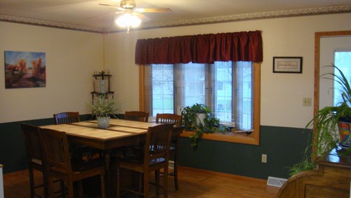 formal dining room great bay window.
