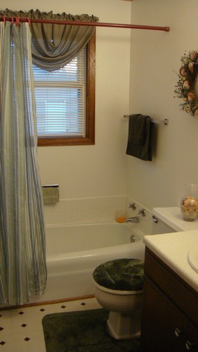 upstairs bathroom