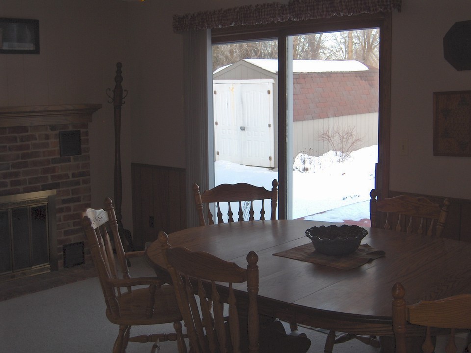 eating area you also get the shed in the backyard.