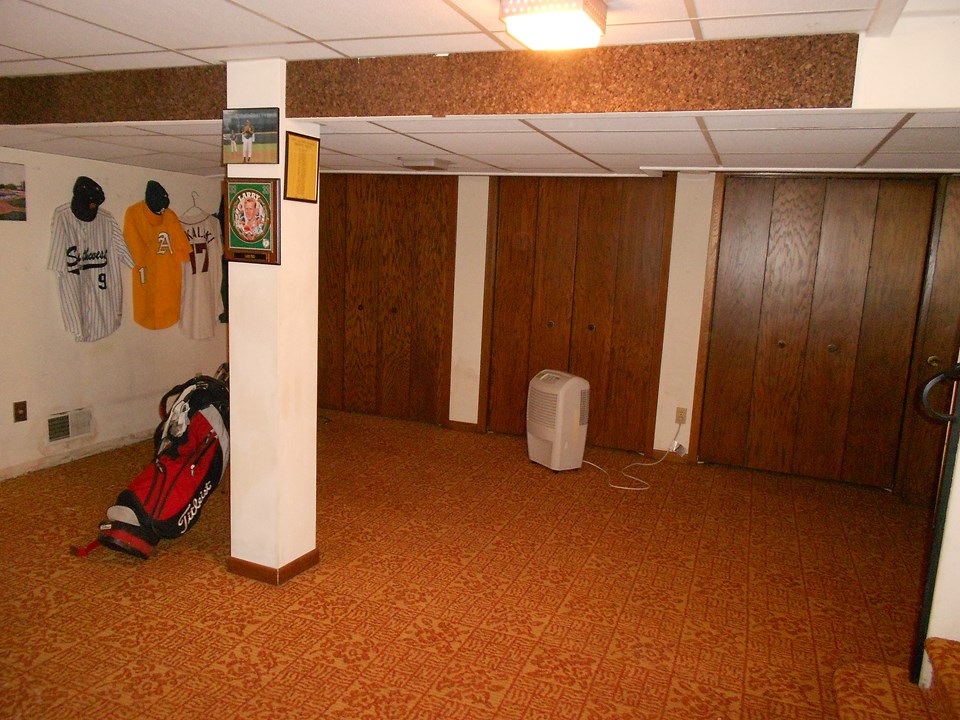 family room