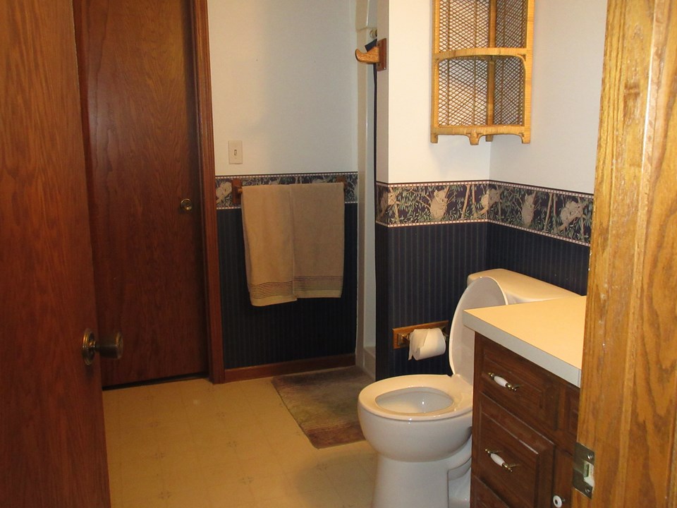 upstairs bathroom
