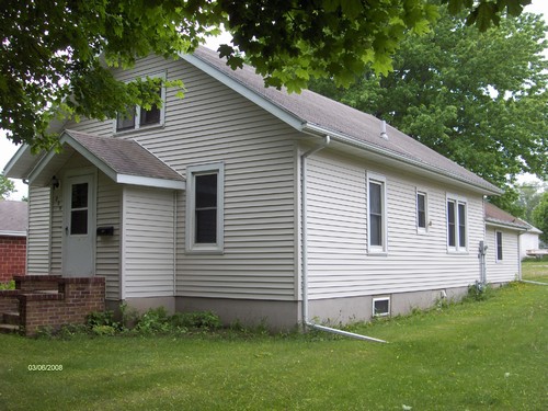 front of house notice the new siding and windows