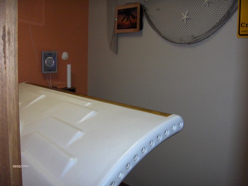 one of 4 tanning rooms