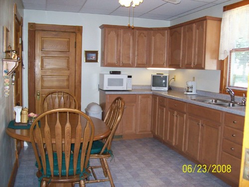 kitchen completely remodled in 2004
