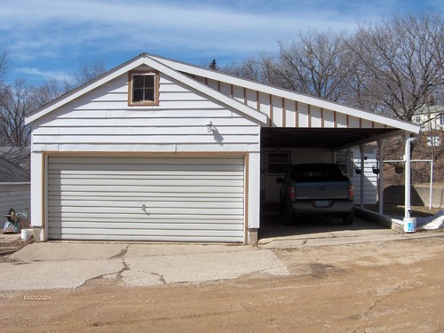 2 car garage and carport