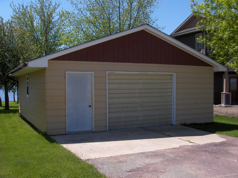 detached garage or shop