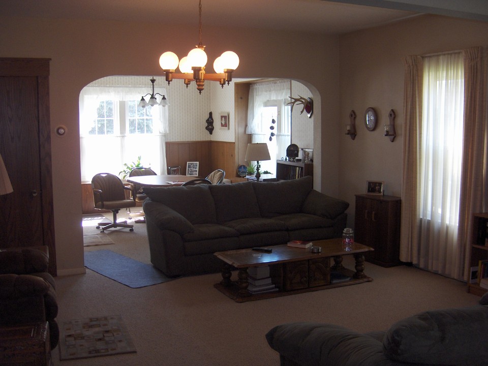 living room very open floorplan