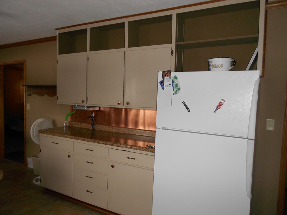 extra cupboards in kitchen