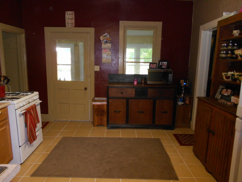 kitchen and entry