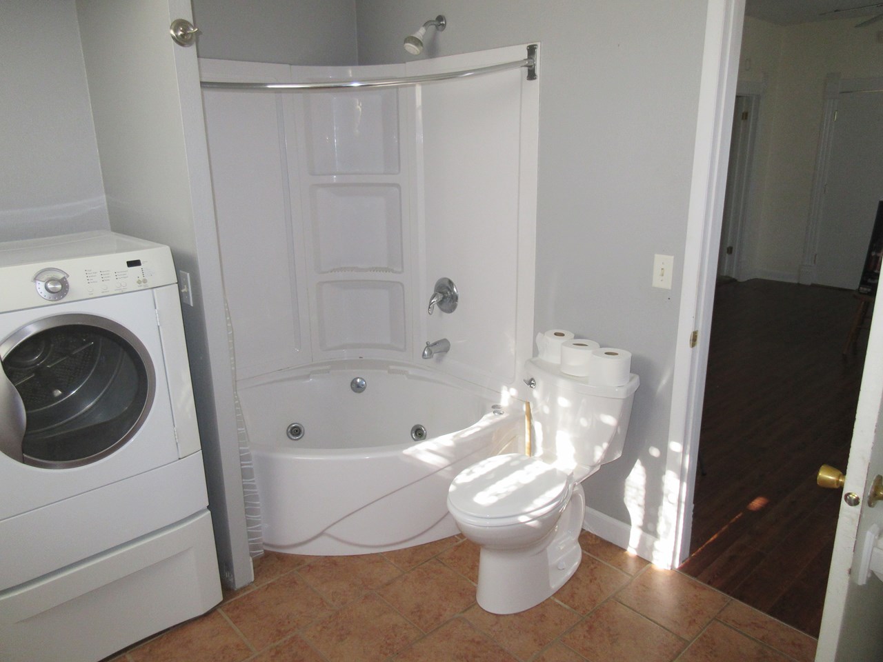 main floor bathroom washer and dryer are not included.  the shower works, but jets in tub do not.