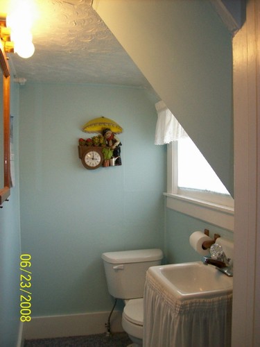 upstairs bathroom