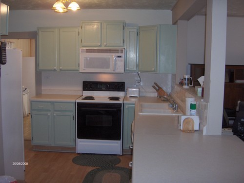 kitchen with counter seating