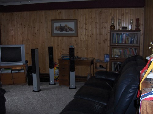 2nd family room