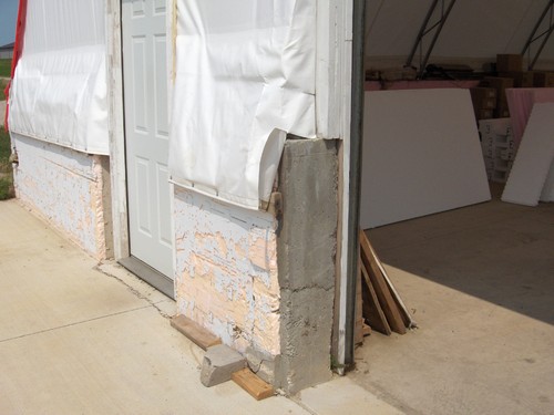 4 foot walls