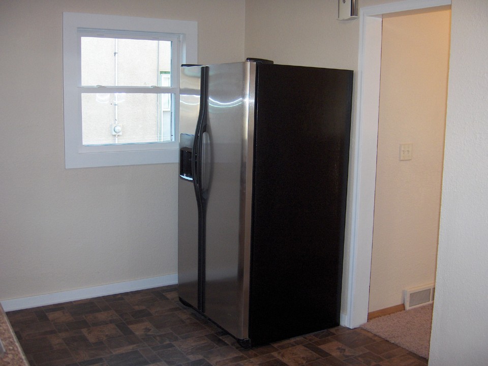 more of the kitchen