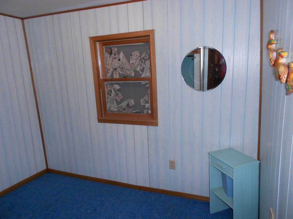 bedroom approx 9 x 7