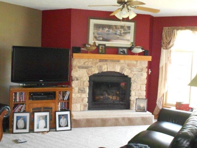 gas fire place in main living room