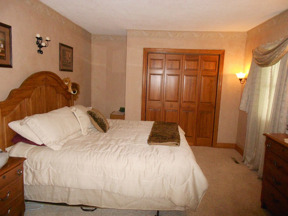 very big bedroom