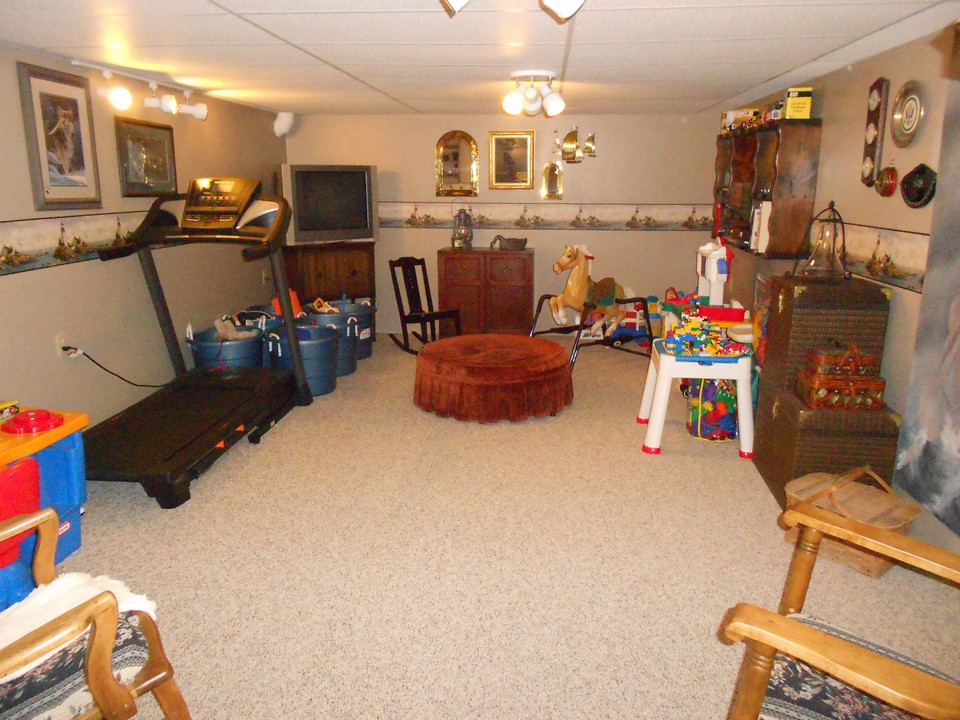 finished toy room