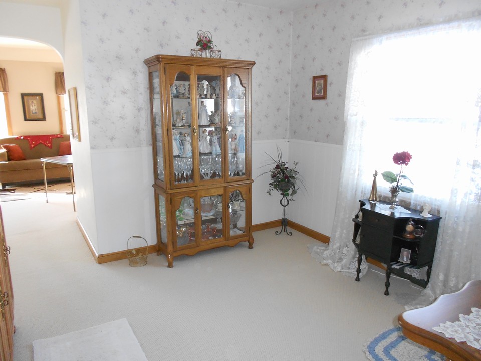 formal dining or piano room
