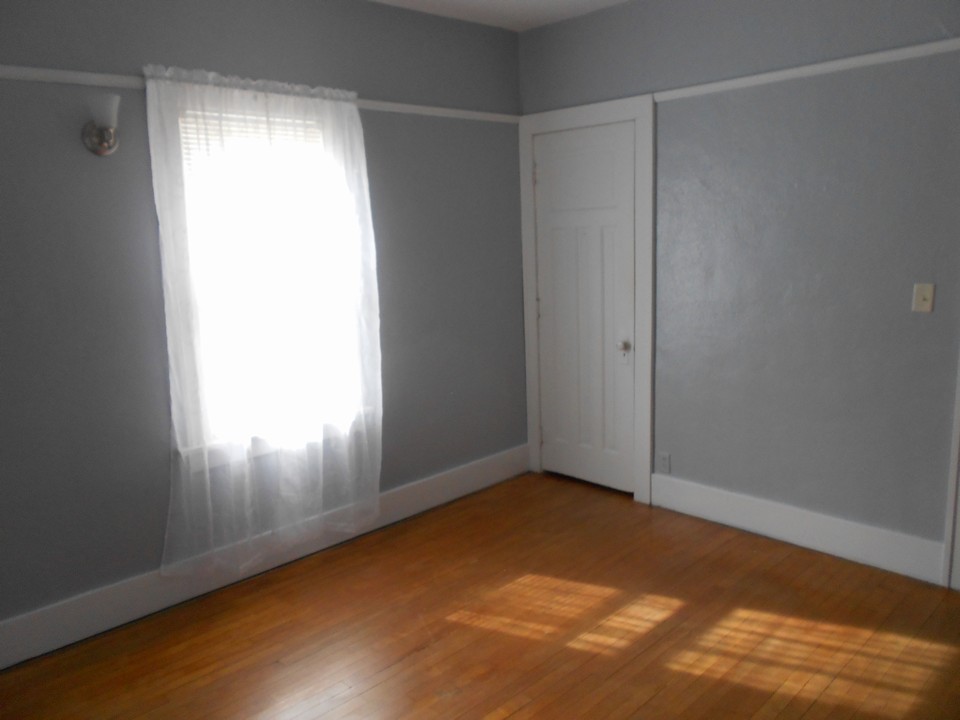 bedroom #1
