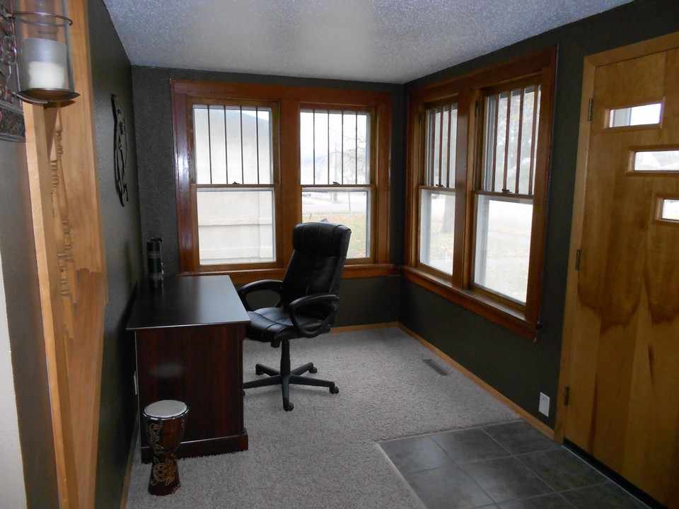front entry area