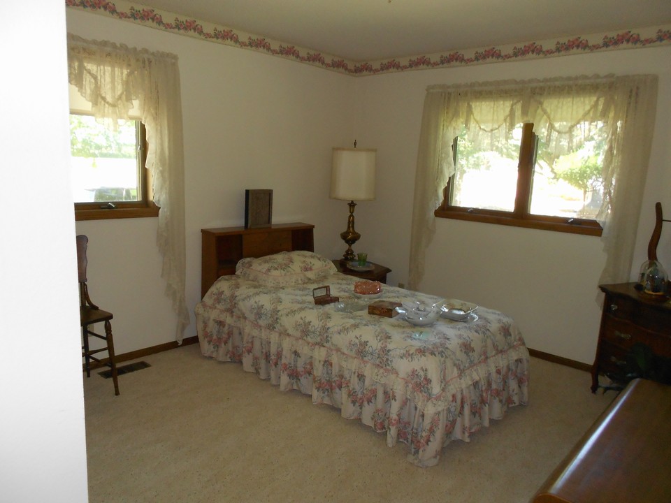 bedroom 2 on main floor