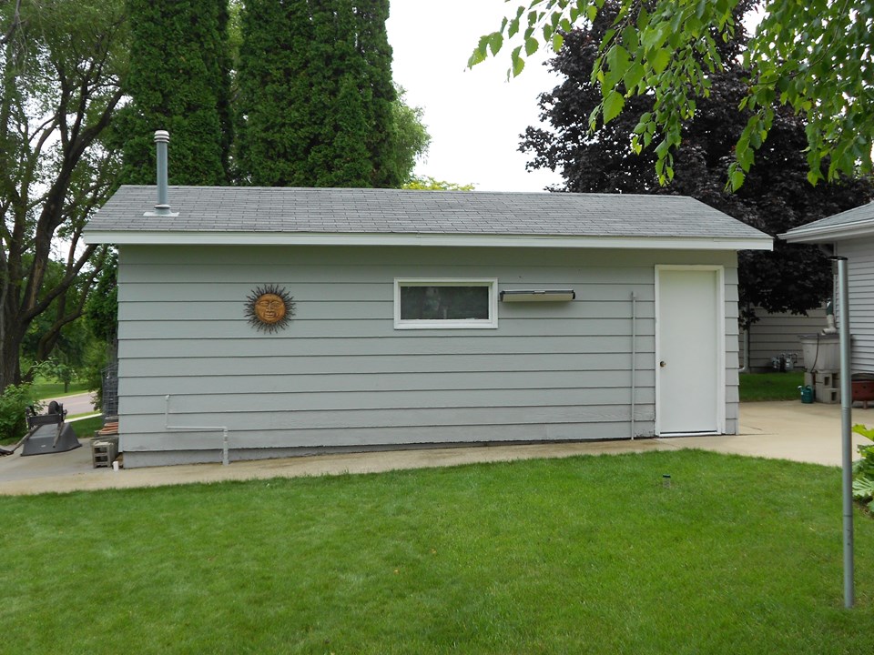heated shop with overhead door