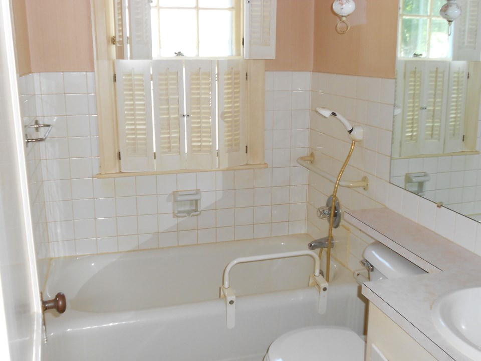 main floor bathroom