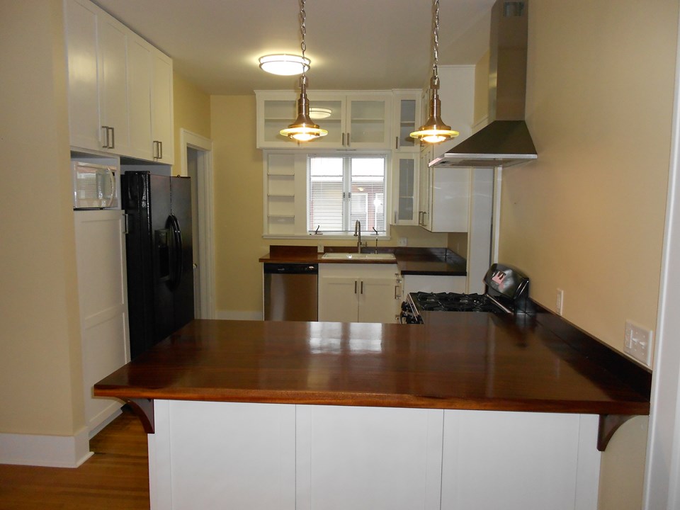 kitchen very open and useable