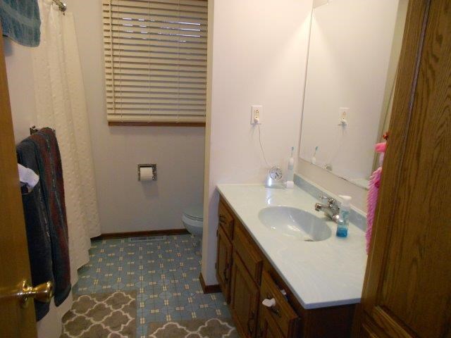main floor bath