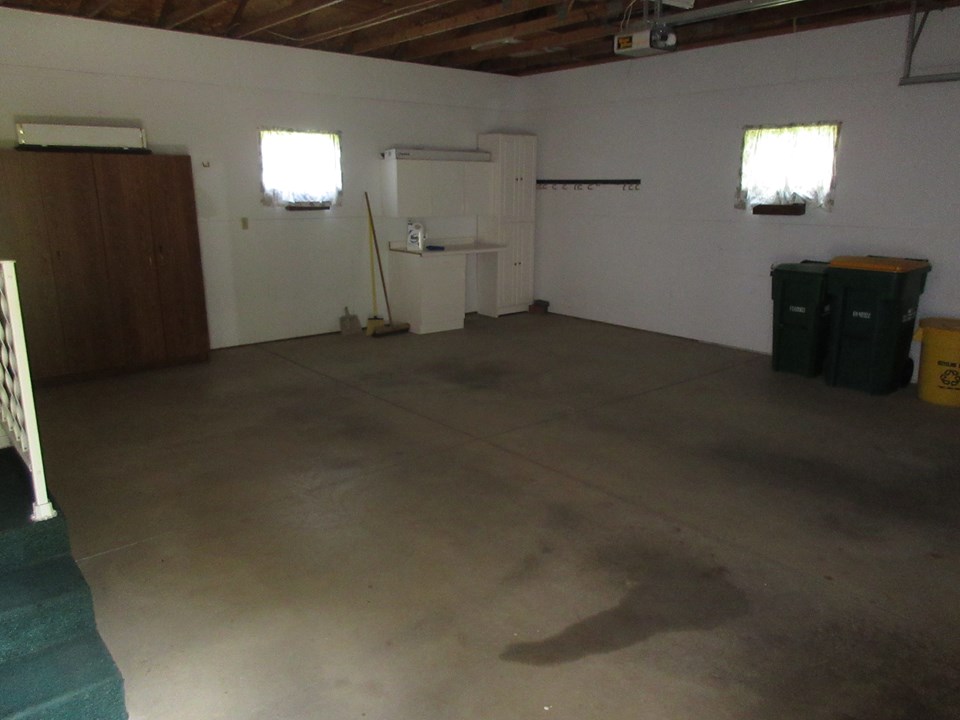 garage