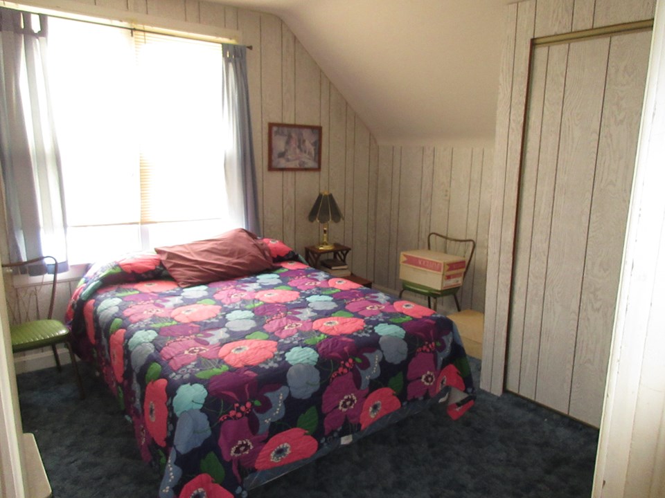 nice bedroom