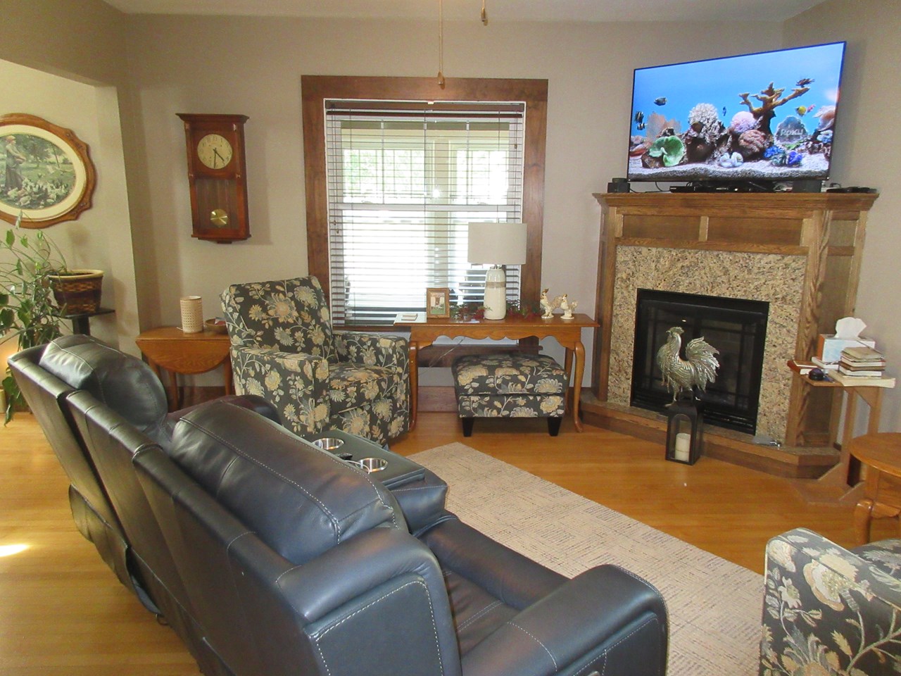 living room kozy heat fireplace