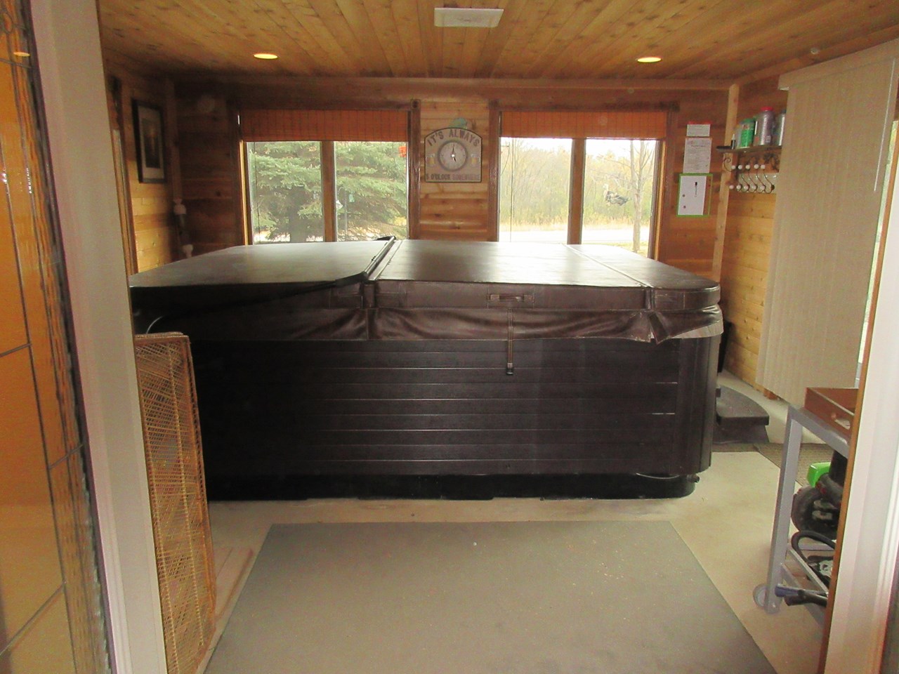 hot tub room and walk out.
