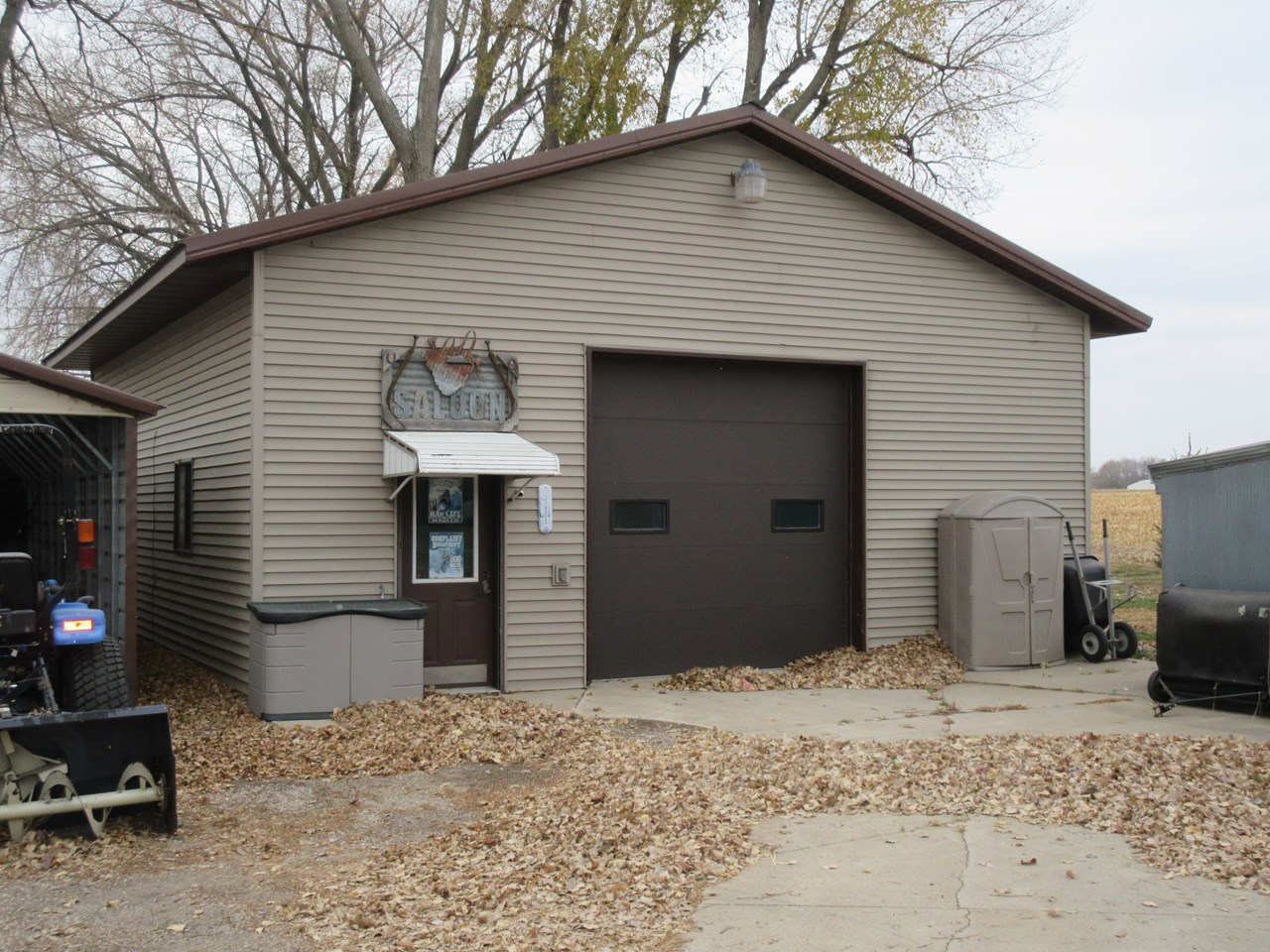 30 x 32 heated shop