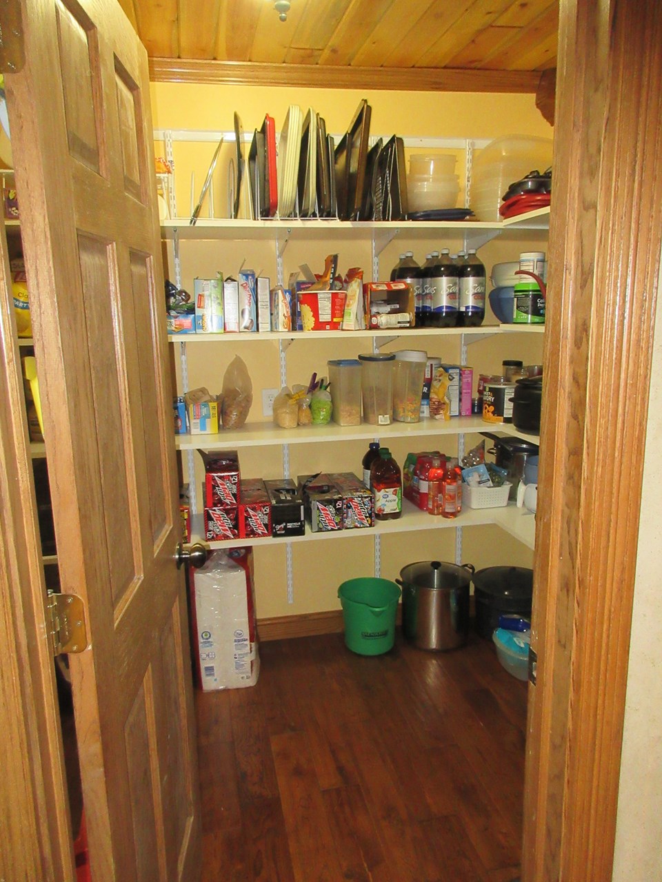 walk in pantry