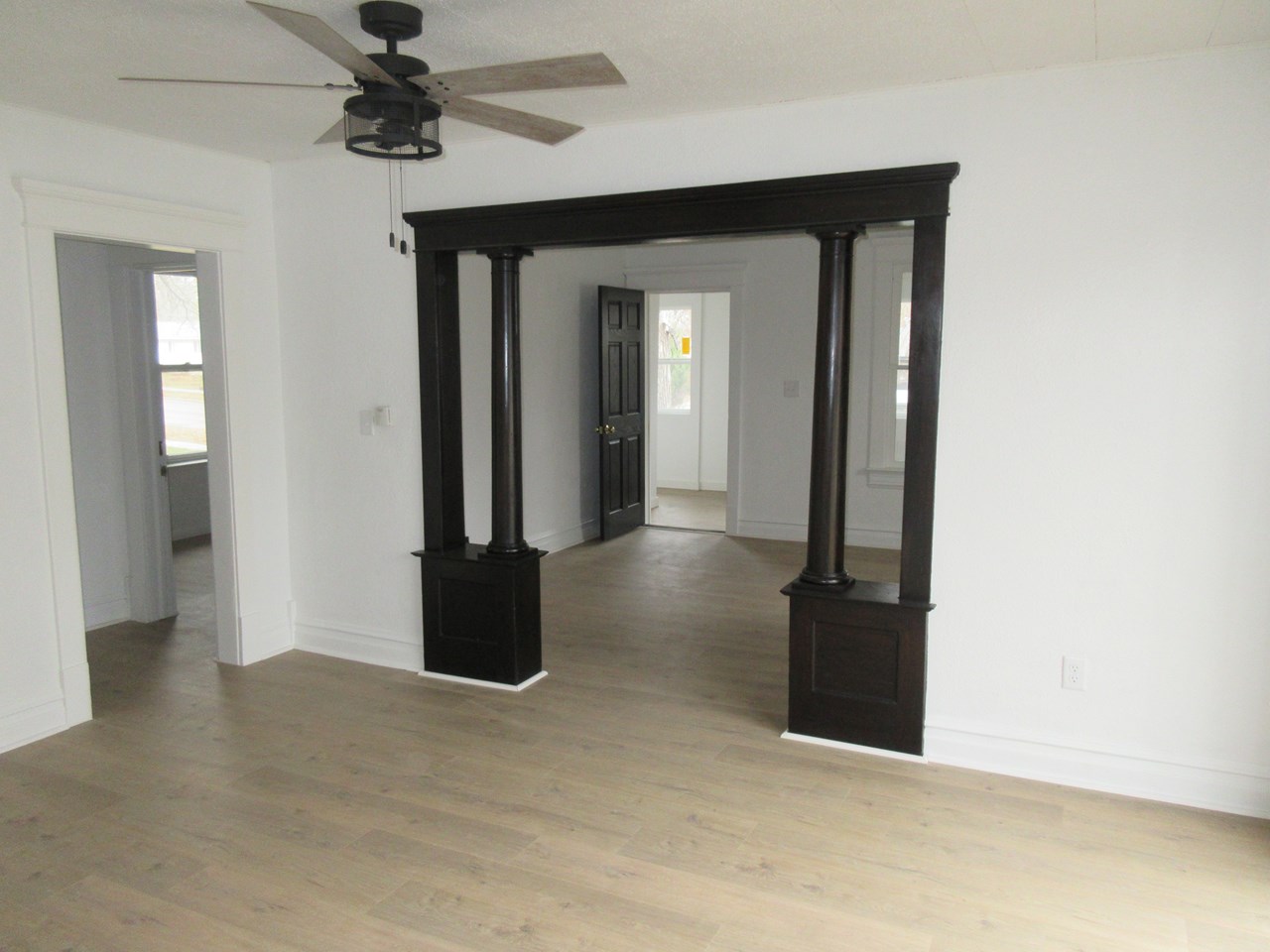 dining room to the living room
