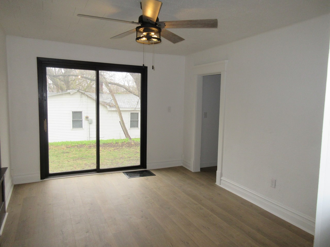 dining room with sliding door