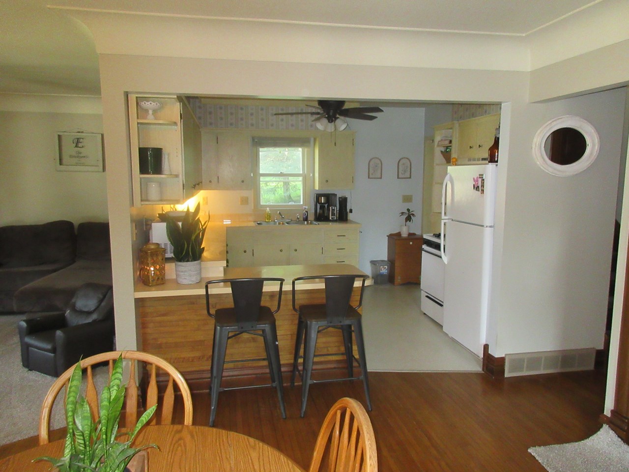 kitchen from the dining room. open  floorplan.